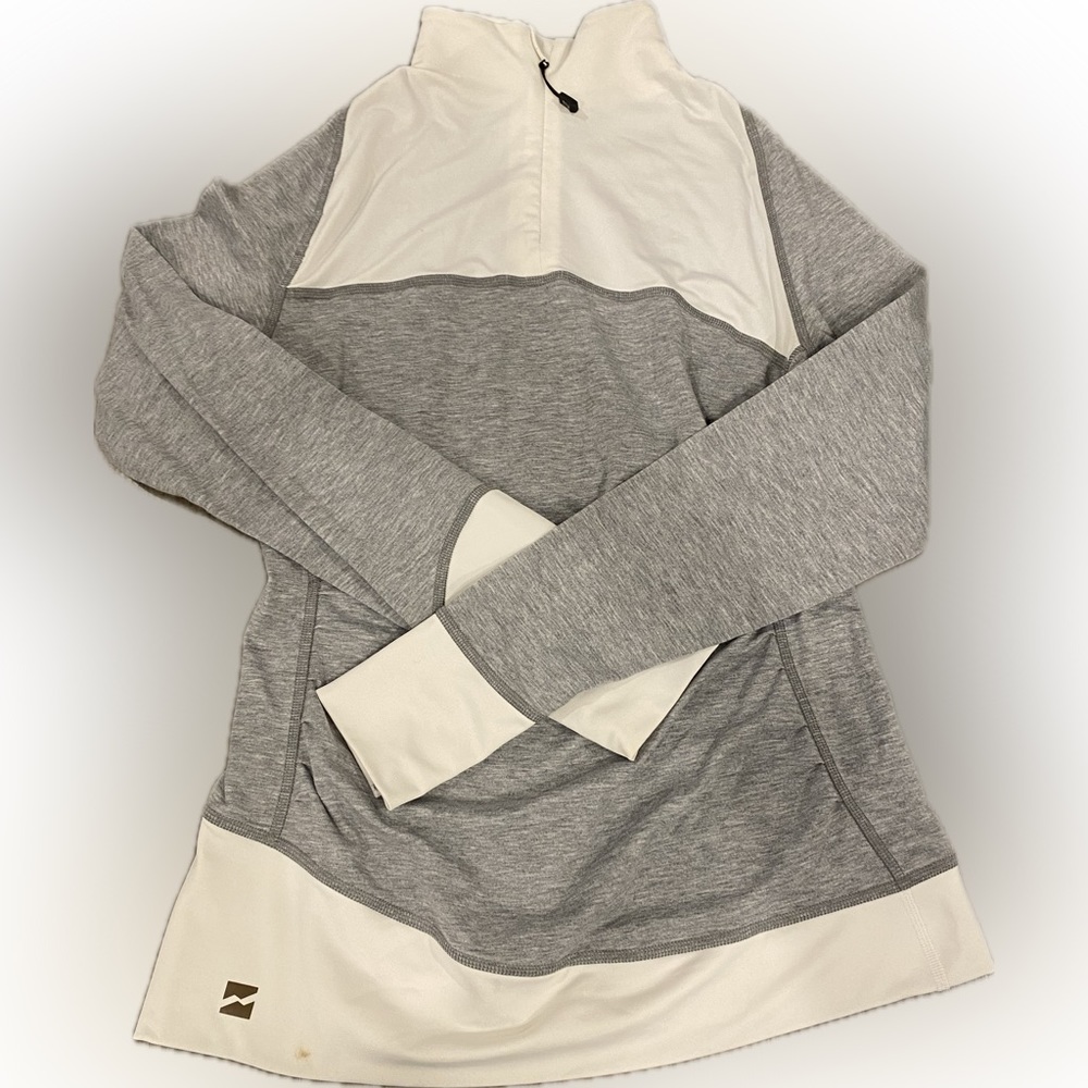 Women’s Mountain Force base layer